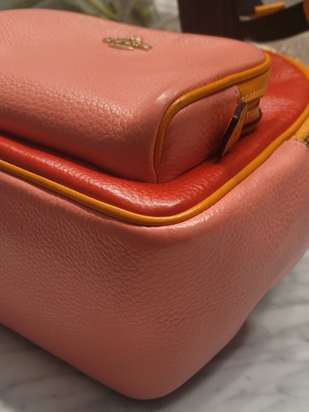 Coach Colorblock Andi Leather Backpack With Blue Wristlet EUC 🩷❤️🧡💙 Absolutely 🤩 - Picture 7 of 12